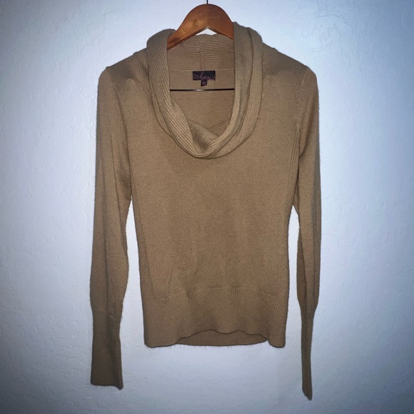 Womens Tan Sweater size Large - Picture 6 of 9